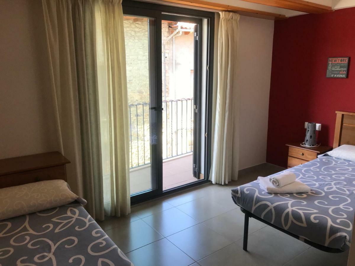 Apartaments Ca L'Albert Pobla de Segur Exterior foto